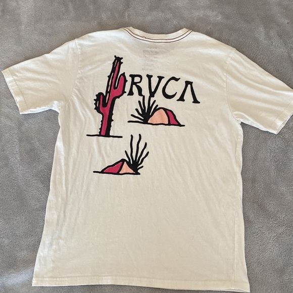 NWOT RVCA T-Shirt - Picture 2 of 3